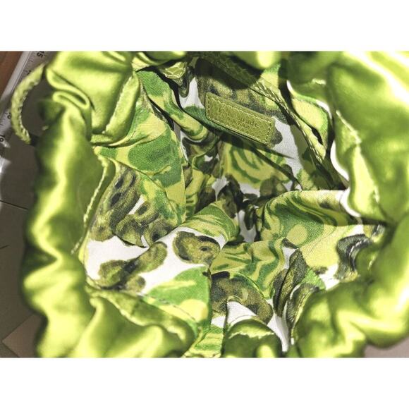 Rare Kate Spade Bombonera Drawstring Pouch Handbag Green Satin With Bow Detail - Picture 12 of 12